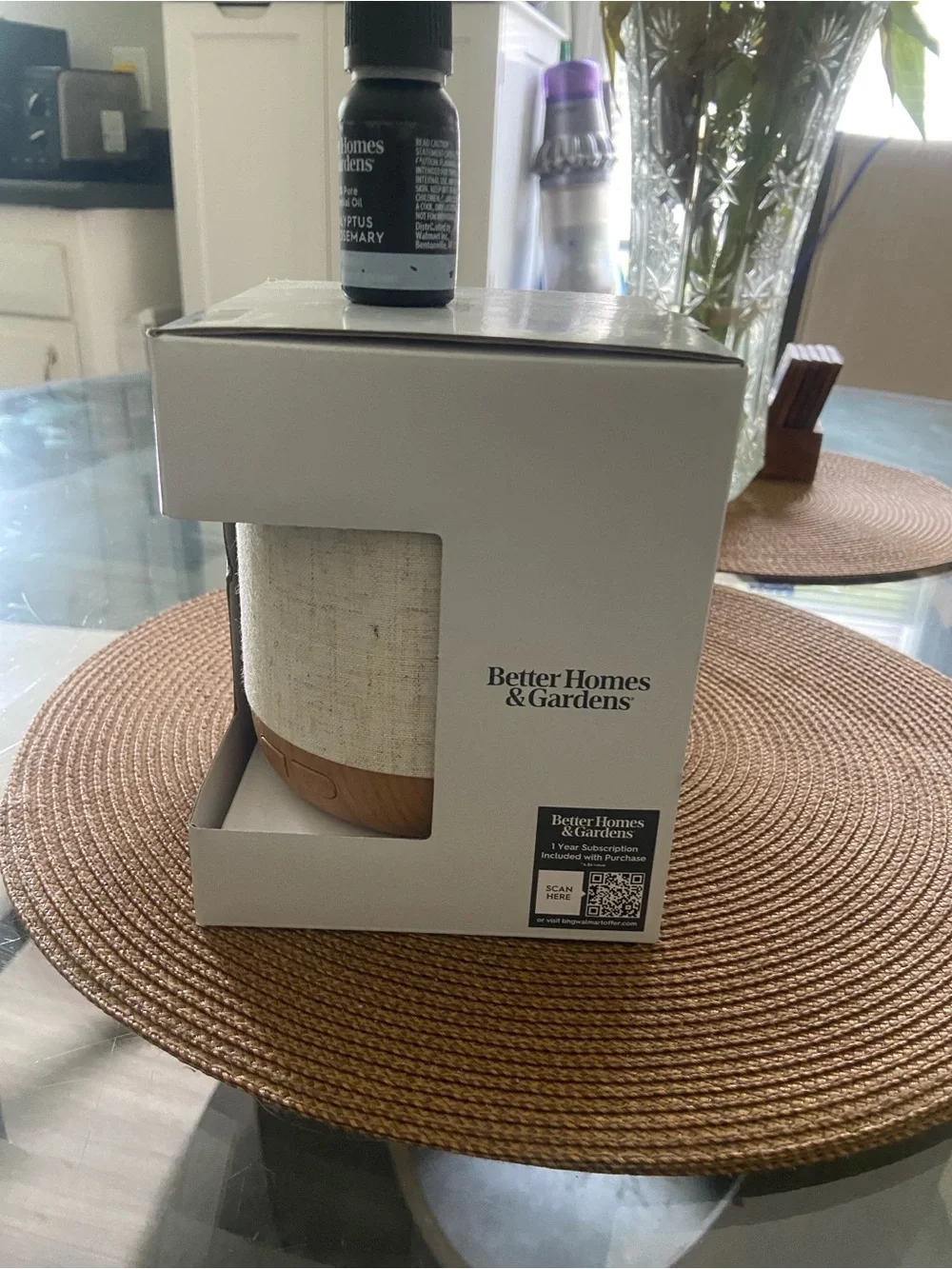 Better Homes And Gardens Cream and Wood-Tone Ultrasonic Diffuser